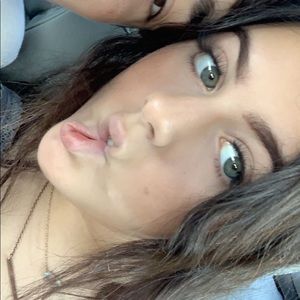 Meet your Posher, Trinity